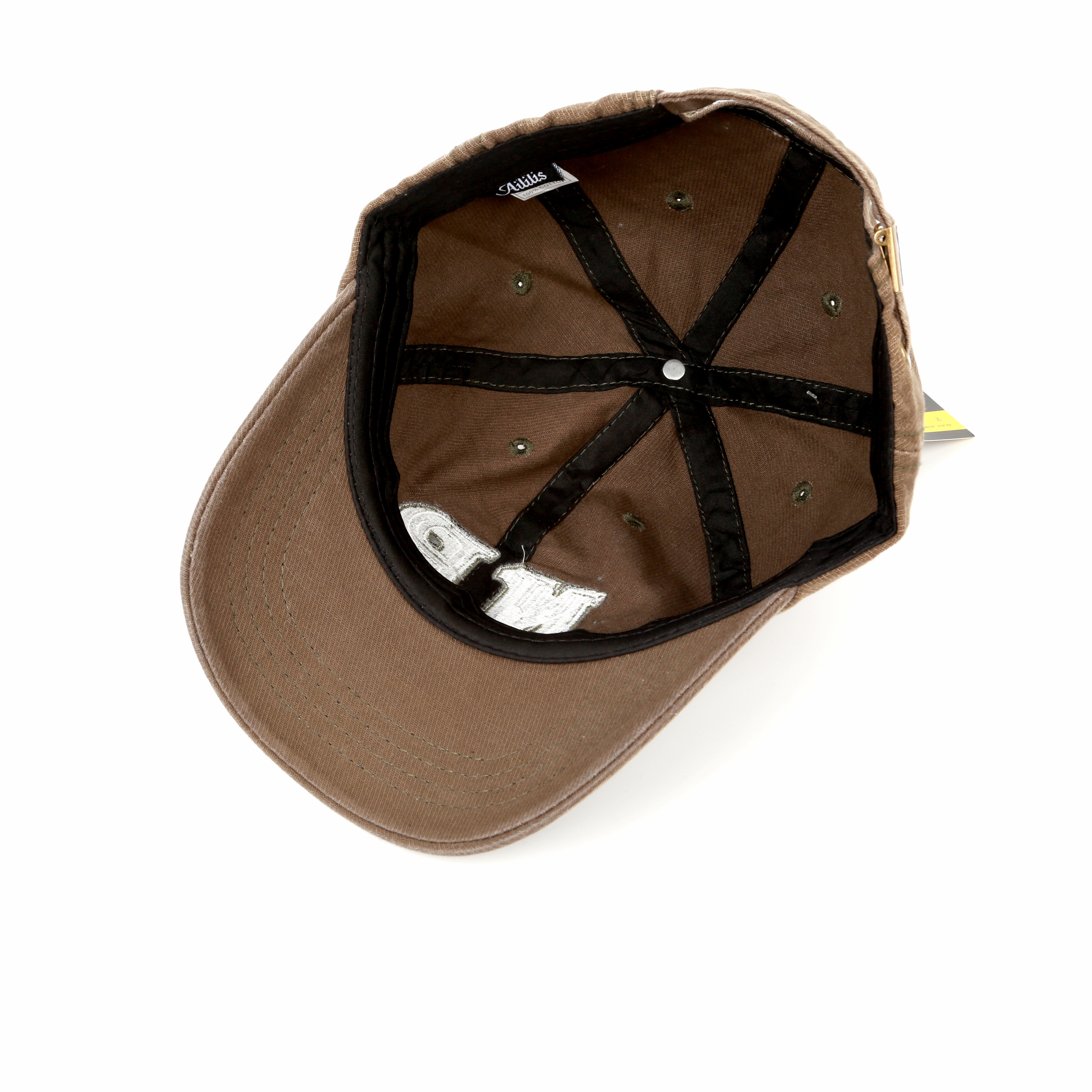 Heavy-duty denim patchwork embroidered baseball cap with aged washed fabric Item Picture