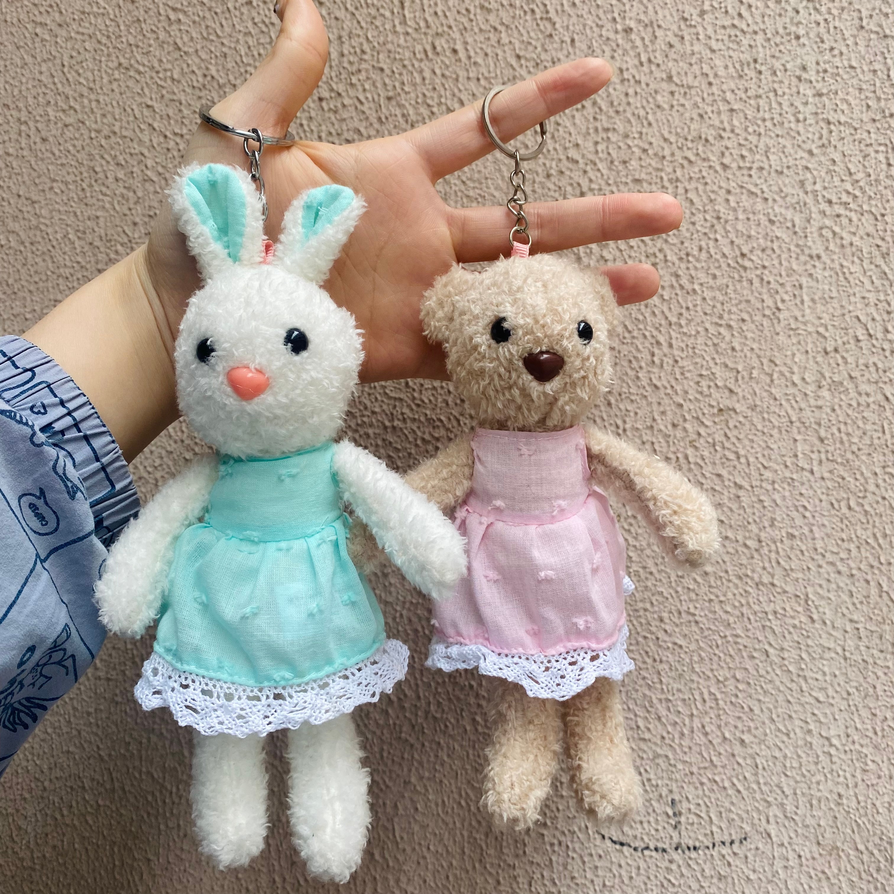 Creative skirts, rabbits, plush children's toys, dolls, couple mobile phones, student schoolbags, keychains, pendants, accessories, skirts, animal series details Picture