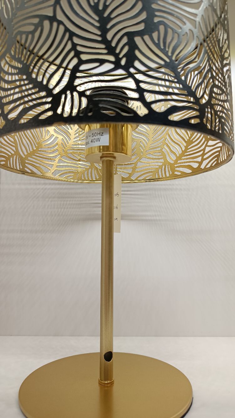 مصاصات حديدية، مصابيح صفائح في البنك Specification image