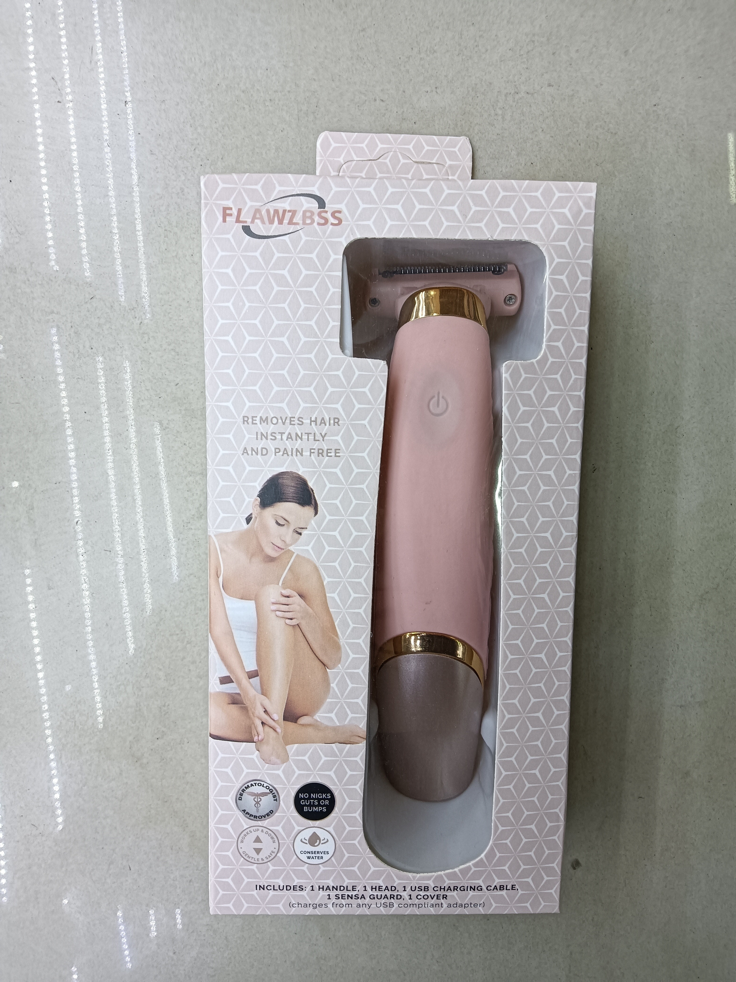 Ladies' double-sided razor