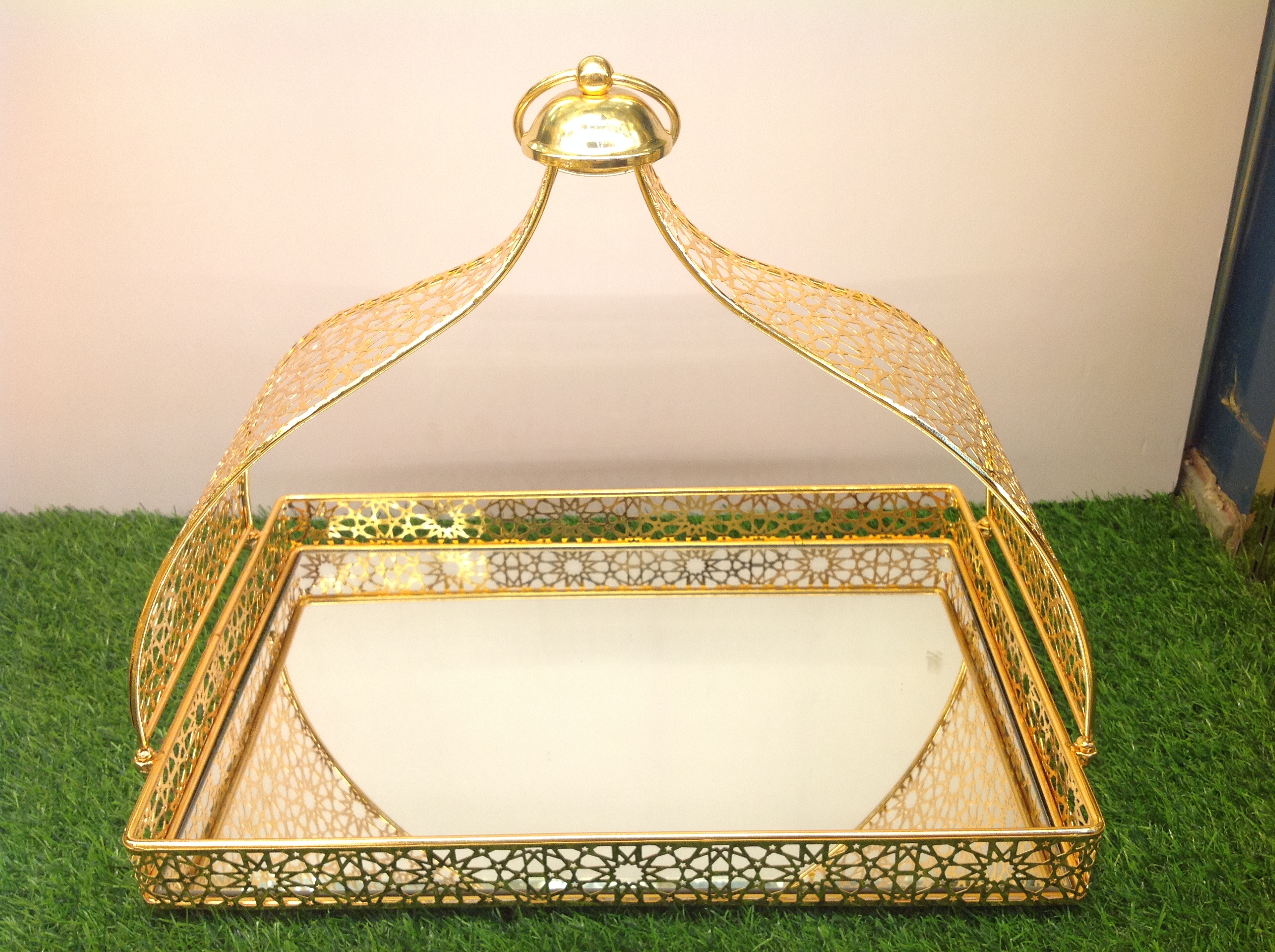 Five-star lace tray