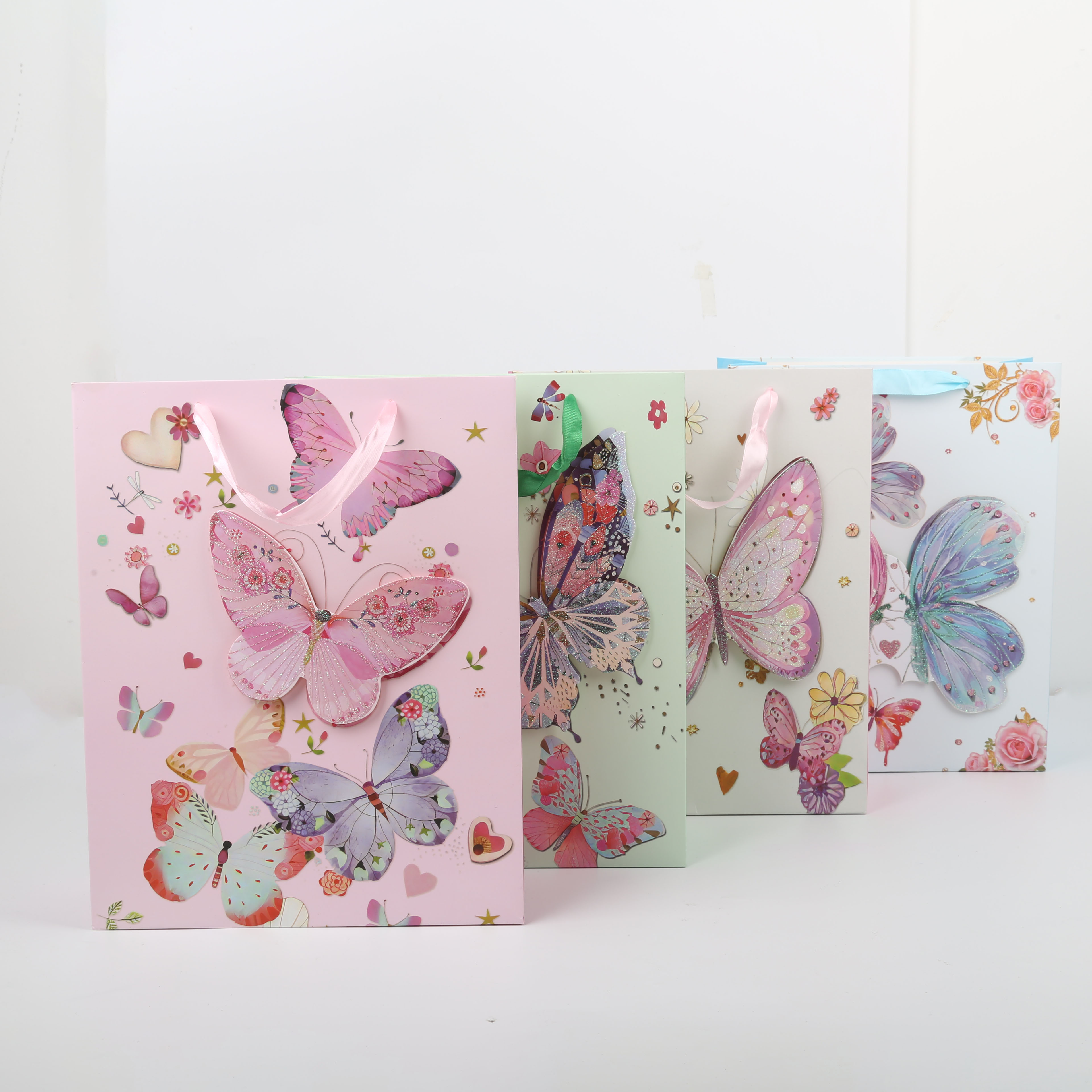 精美蝴蝶礼品手袋