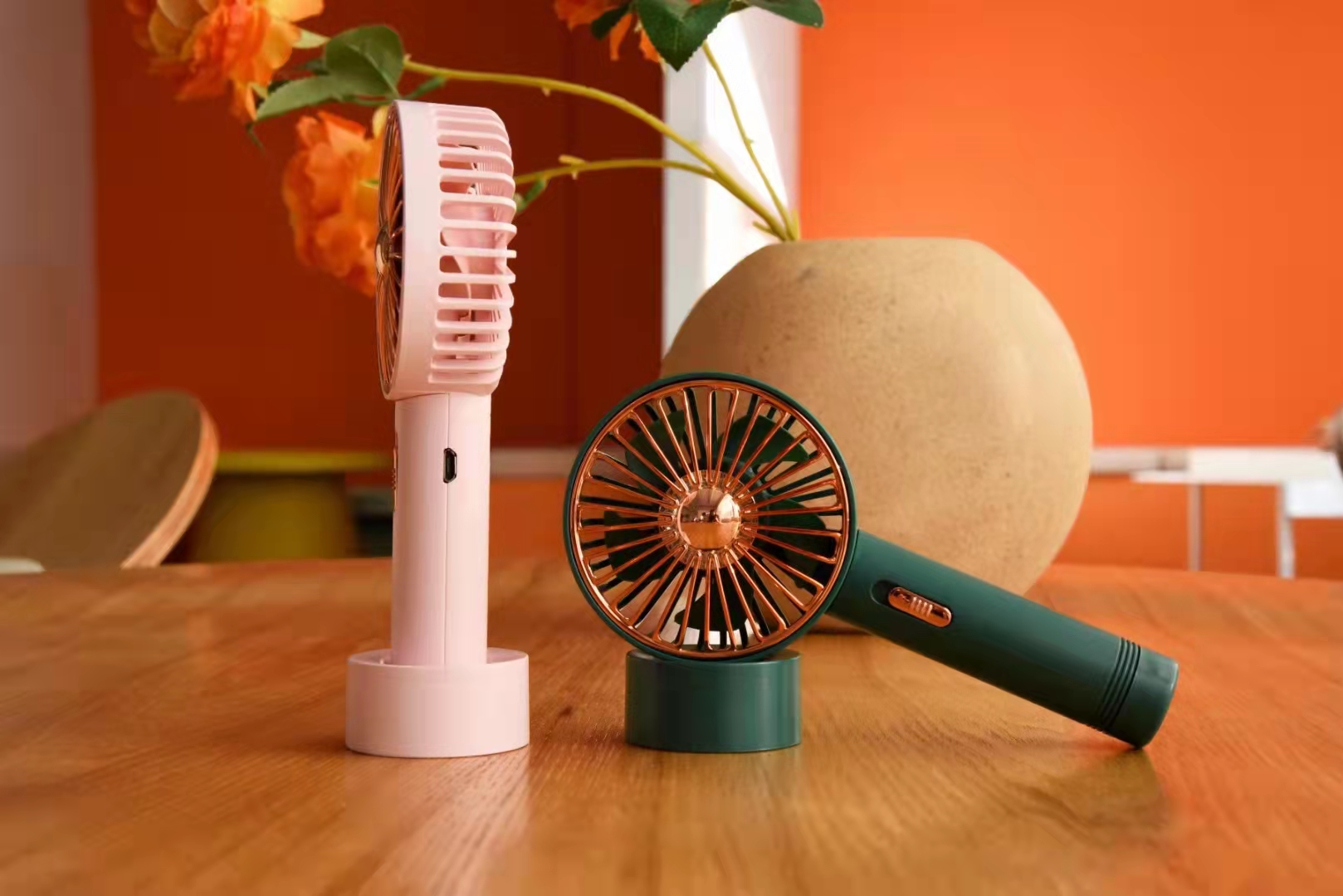 YM88101-1 Retro handheld Fan with light Specification image