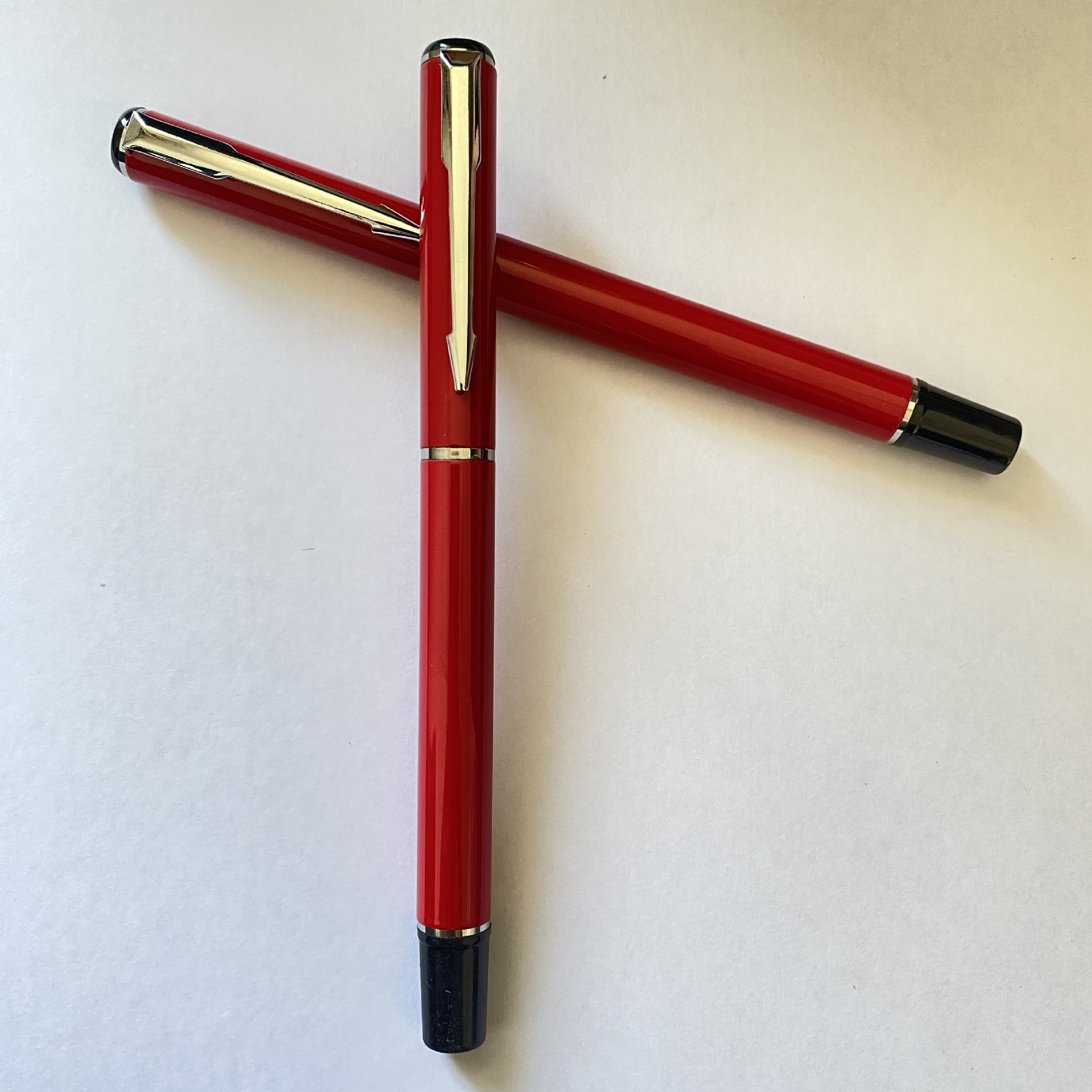 金属笔/圆珠笔/签字笔白底实物图