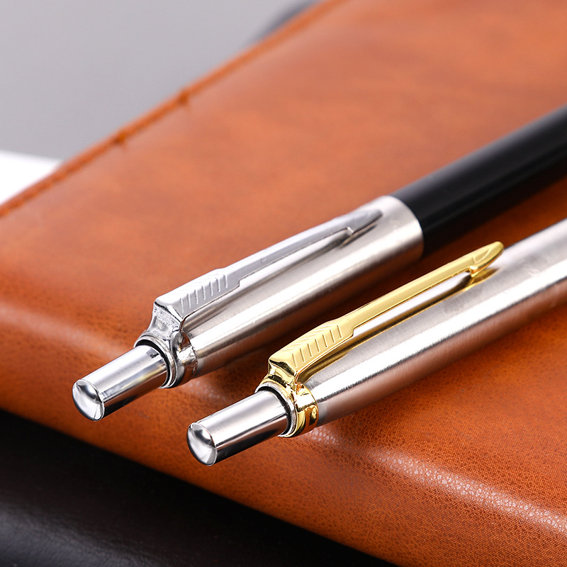 Metal ballpoint pens can be used for company and enterprise business office signature small gifts. Metal pens and advertising pens can be printed with logos Application Scenario
