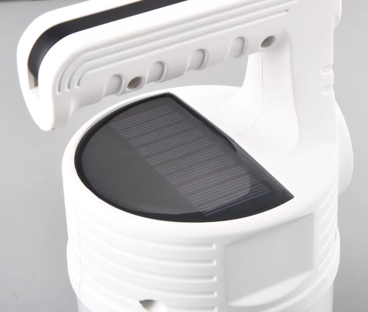 新款跨境太阳能led可充电灯泡 悬挂手提式式帐篷灯野营灯