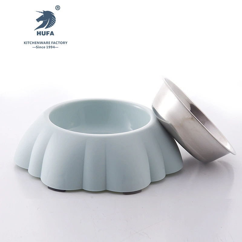 Pet basin, dog basin, cat basin, pet bowl, stainless steel pet basin, dog bowl, cat bowl, cat supplies, pet food utensils, stainless steel plastic dog bowl, cat bowl, food bowl, pumpkin-shaped creative pet single bowl Application Scenario