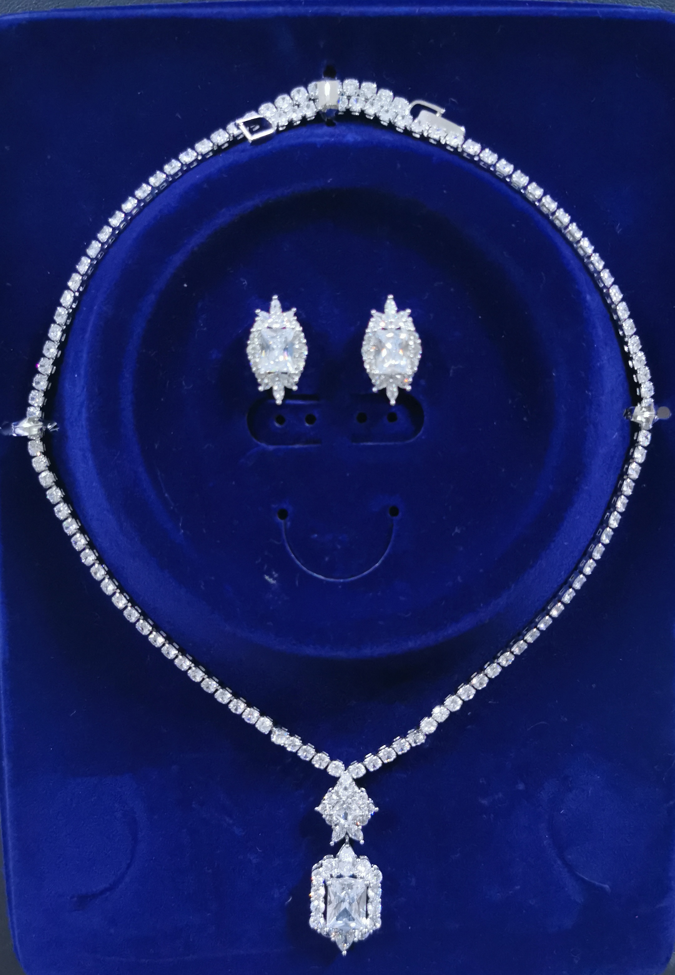 Simple Zircon set chain bestseller, fashionable and trendy casual set, Korean version of Golden Dream TL-01
