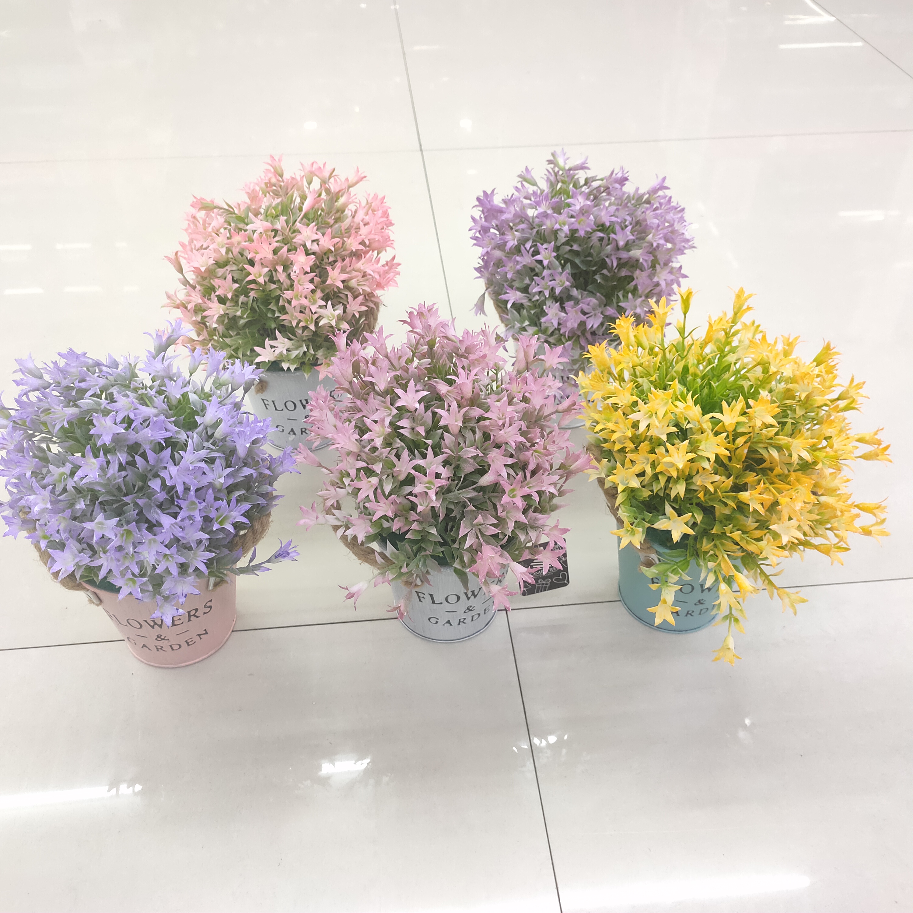 新款仿真花铁皮桶小百合盆景装饰客厅卧室餐厅等等摆件