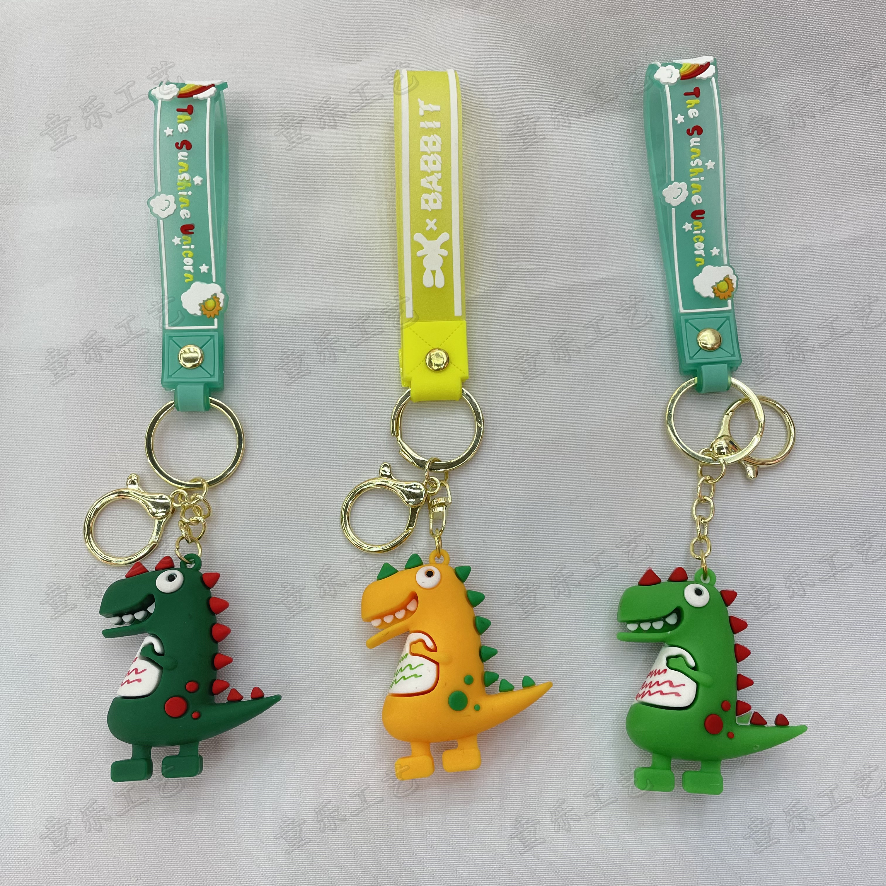 Creative cartoon Internet celebrity figurines, dinosaur cars, silicone pvc keychains, ins cute pendants, bags, couple pendants