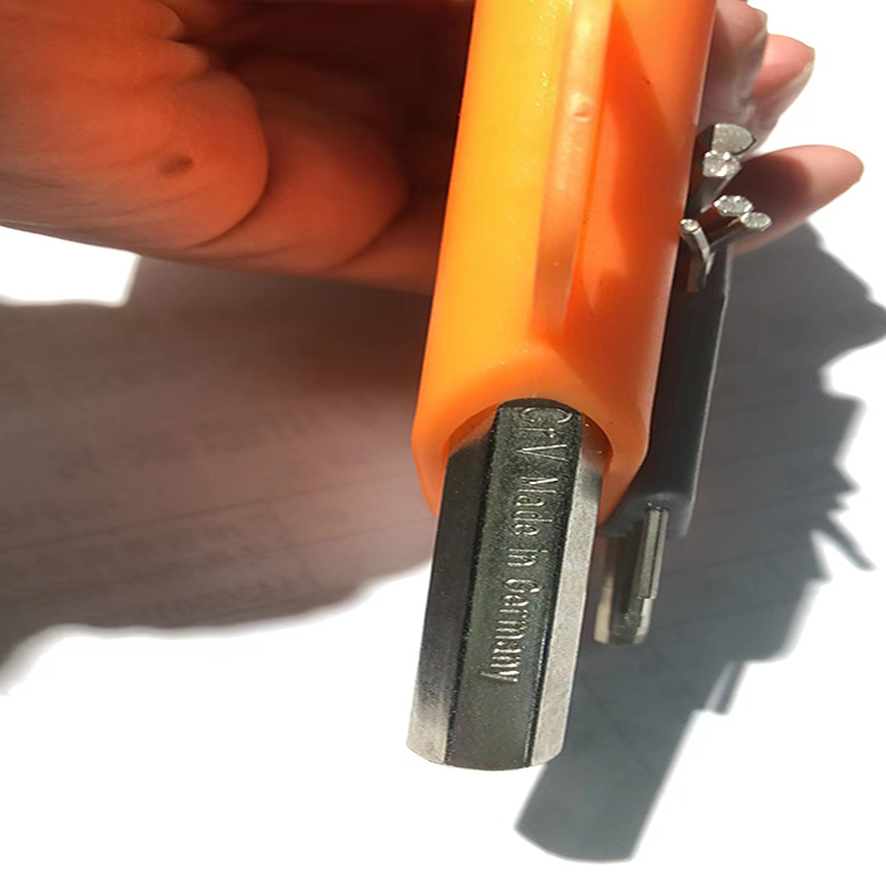 EXPLOIT has developed imported German hexagon socket sets of 1.5 to 10 # high-mesh vanadium steel without slippage, which are compact and portable Item Picture