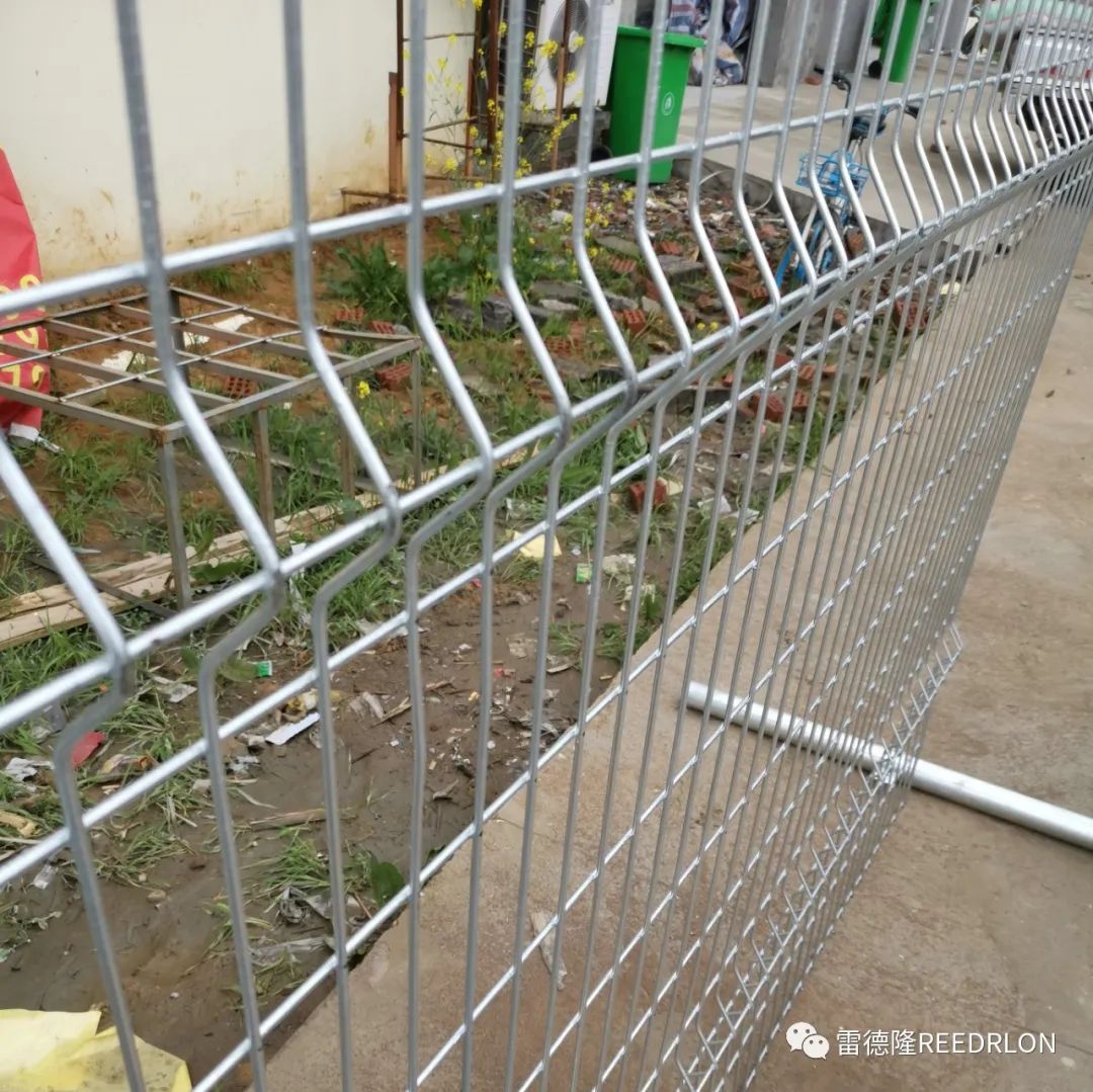 热镀锌双边护栏网 / Hot dip galvanized double side fence net详情图4