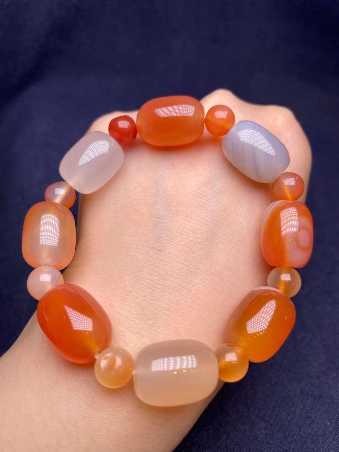 Buddhist Bead Connection Fashion Agate Bracelet, Crystal Cultural Play bracelet, Star and Moon Bodhi 18-seed Buddhist Bead bracelet, unisexual bracelet, XX brand, XX model, barrel style Application Scenario