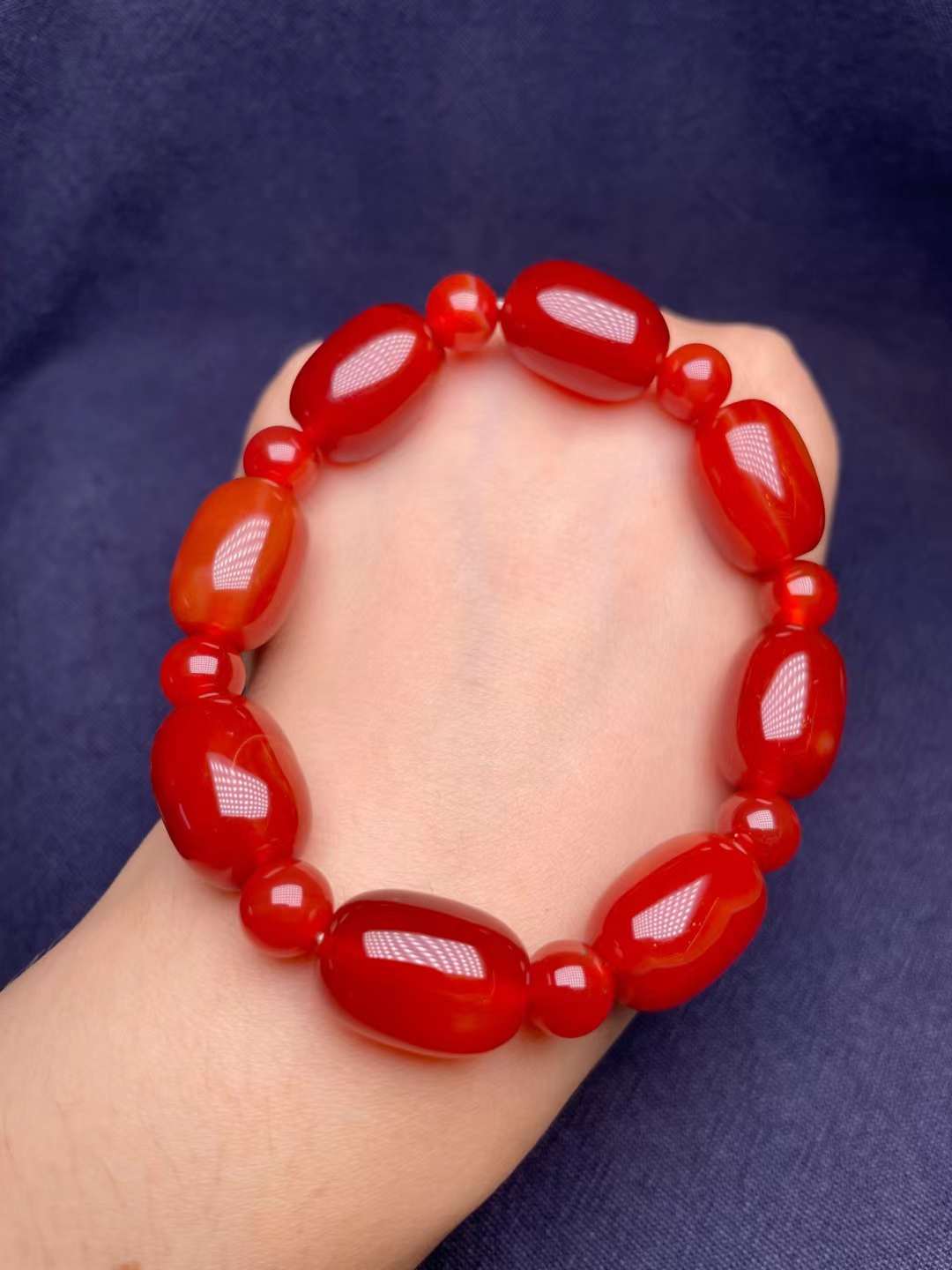 Buddhist Bead Connection Fashion Agate Bracelet, Crystal Cultural Play bracelet, Star and Moon Bodhi 18-seed Buddhist Bead bracelet, unisexual bracelet, XX brand, XX model, barrel style Item Picture