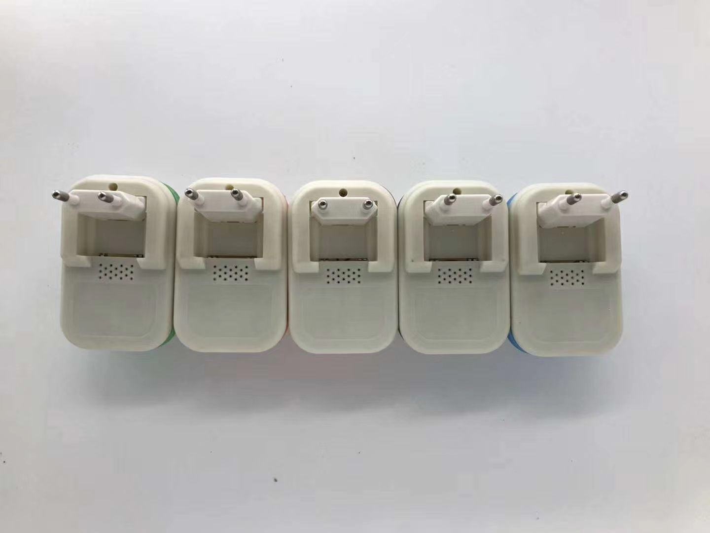 其他充电器实物图