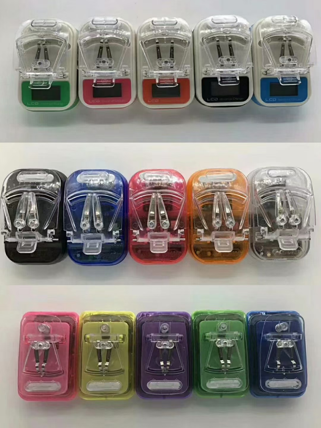 Seven-color shell marquise-shaped universal charger, old mobile phone battery charger, elderly mobile phone, game console, camera, radio, small household appliances, CCD 3.7V battery, old external polymer battery charging details Picture