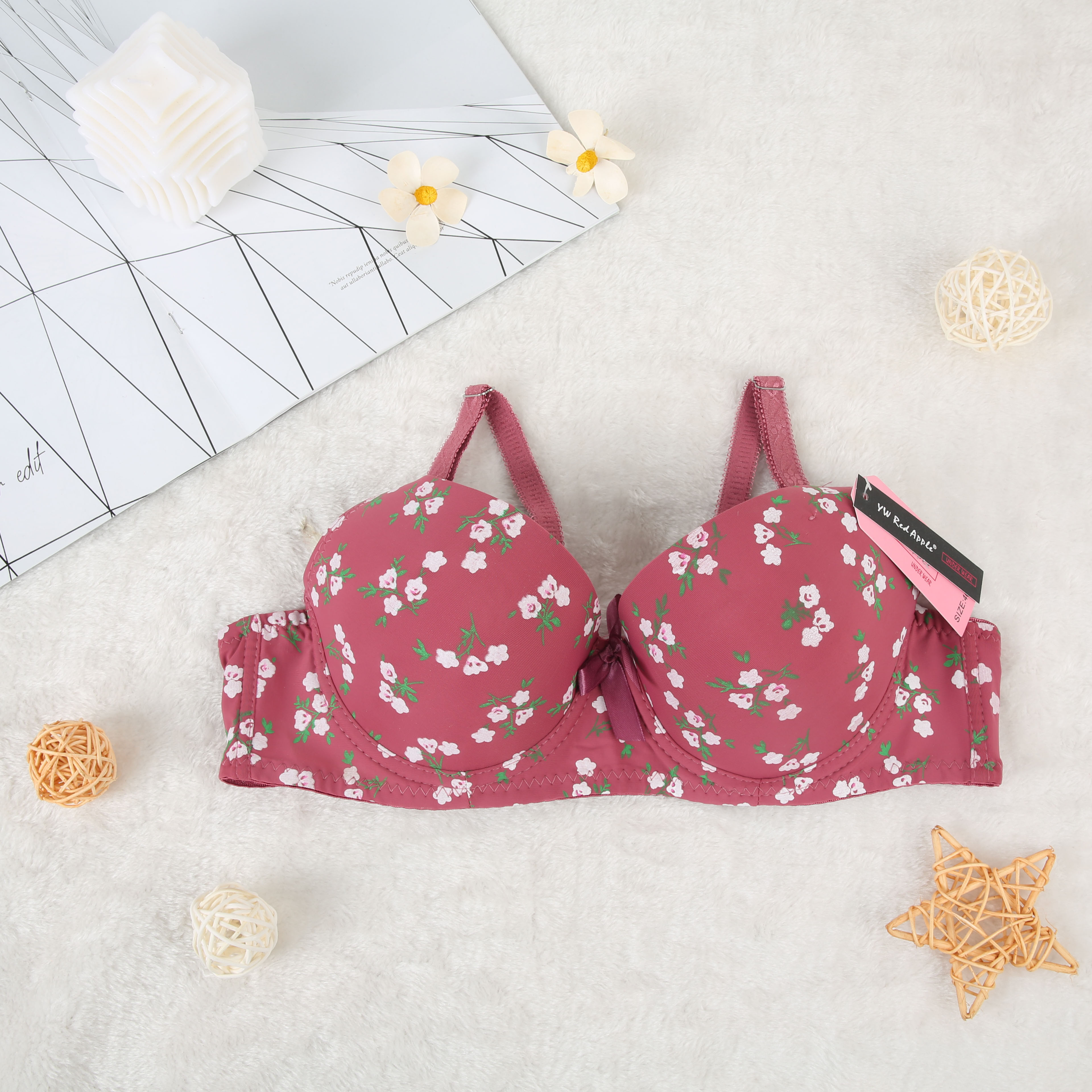 调整型文胸实物图