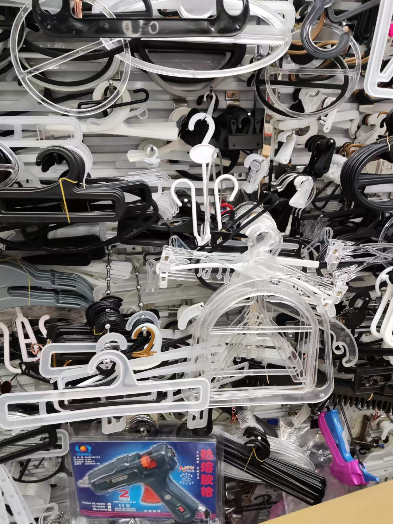 Plastic hook, model 2788