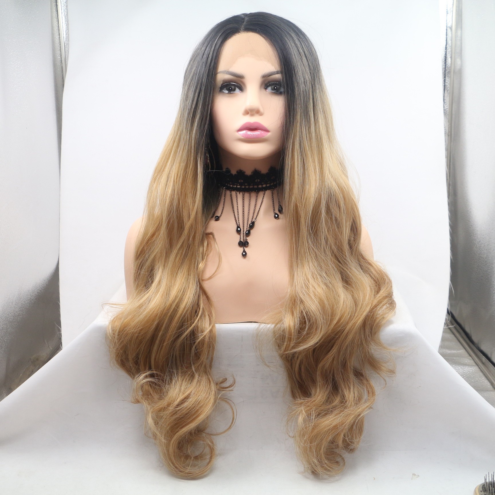 NEW LOOK synthetic fiber front lace wig, European and American wave dyed colorful wig in stock