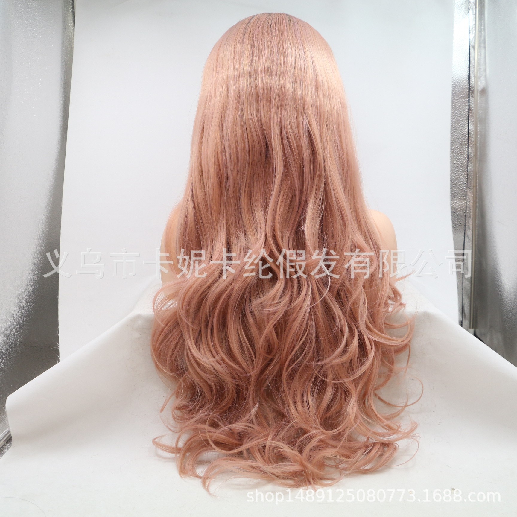 NEWLOOK European and American fashion rose gold long curly hair synthetic fiber wig women's head cover in stock wholesale lace hair cover details Picture