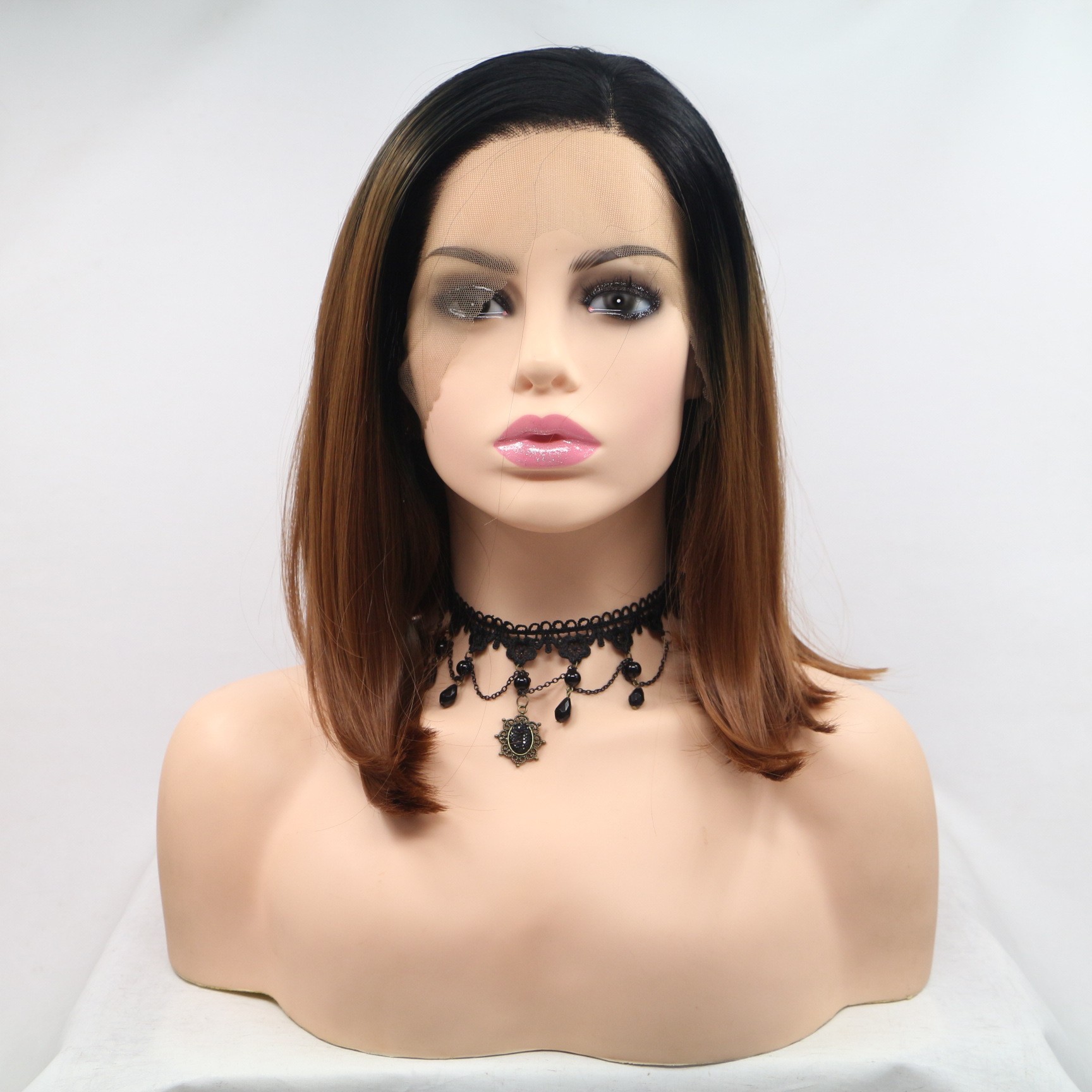 NEW LOOK foreign trade chemical fiber wigs, women's short hair covers, European and American animation consignment supply, consignment delivery, in stock Specification image