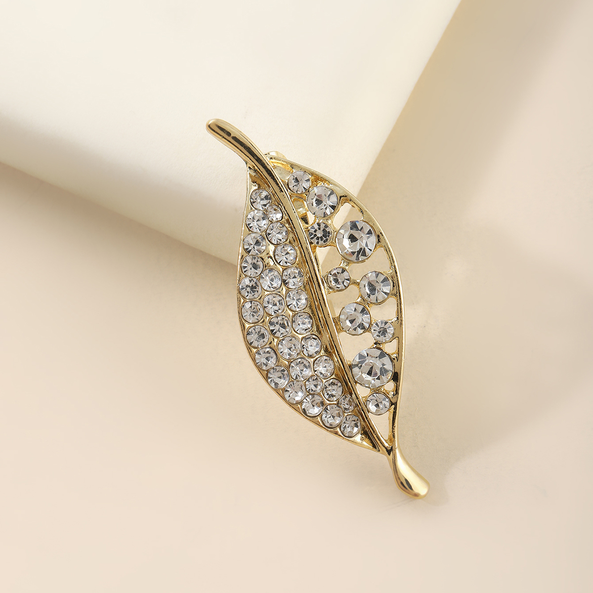 New trendy accessory brooch Floral Korean version leaf small brooch Fashion - Yingying -0217 details Picture