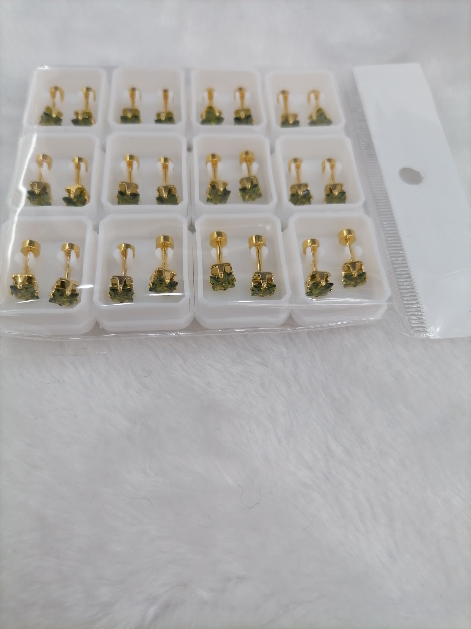 Titanium steel golden large diamond green stud earrings Specification image