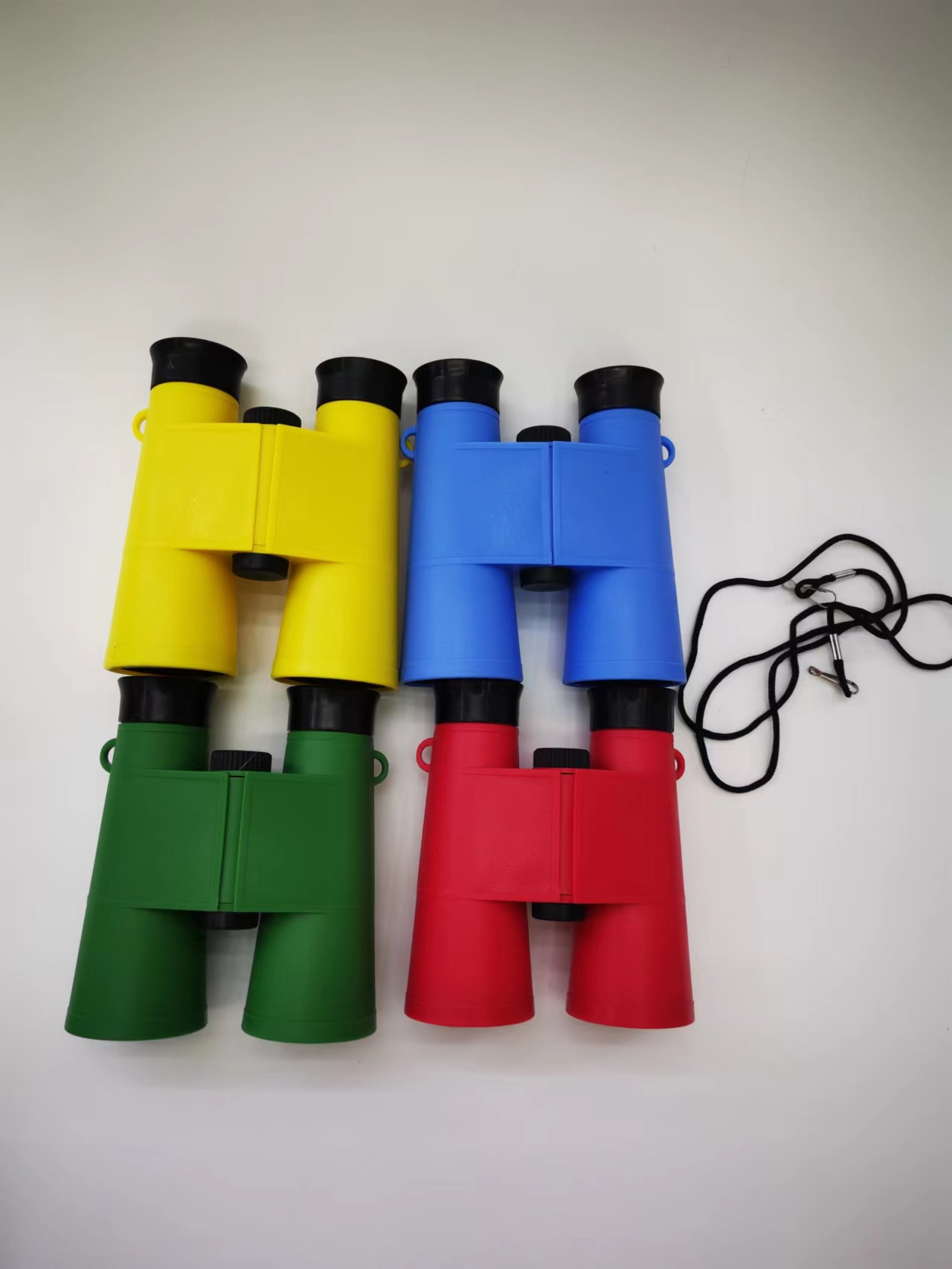 Children's binoculars, small portable high-definition high-magnification mini binoculars, girls' miniature outdoor goggles, boys' toys Specification image