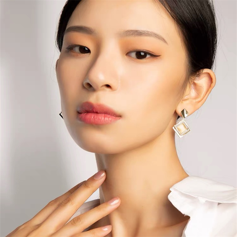 耳钉/耳环/耳饰细节图