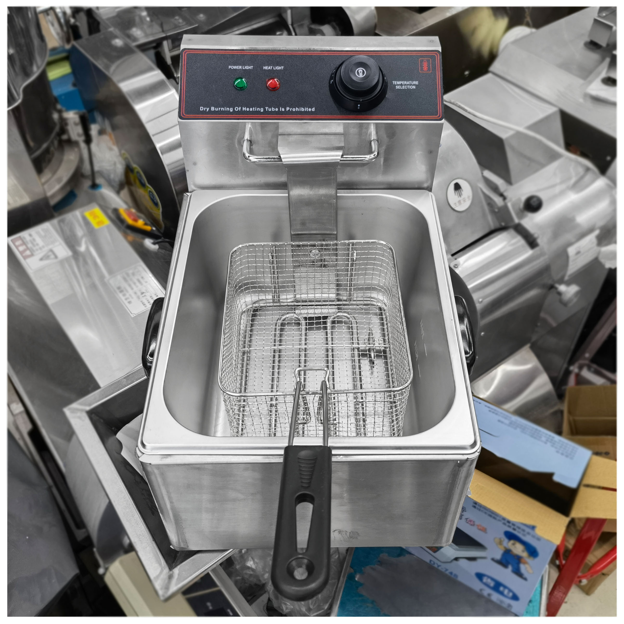 High-quality 6L commercial single-cylinder electric deep fryer for foreign trade, stainless steel small electric deep fryer, fried chicken stove available in multiple models such as double-cylinder Item Picture