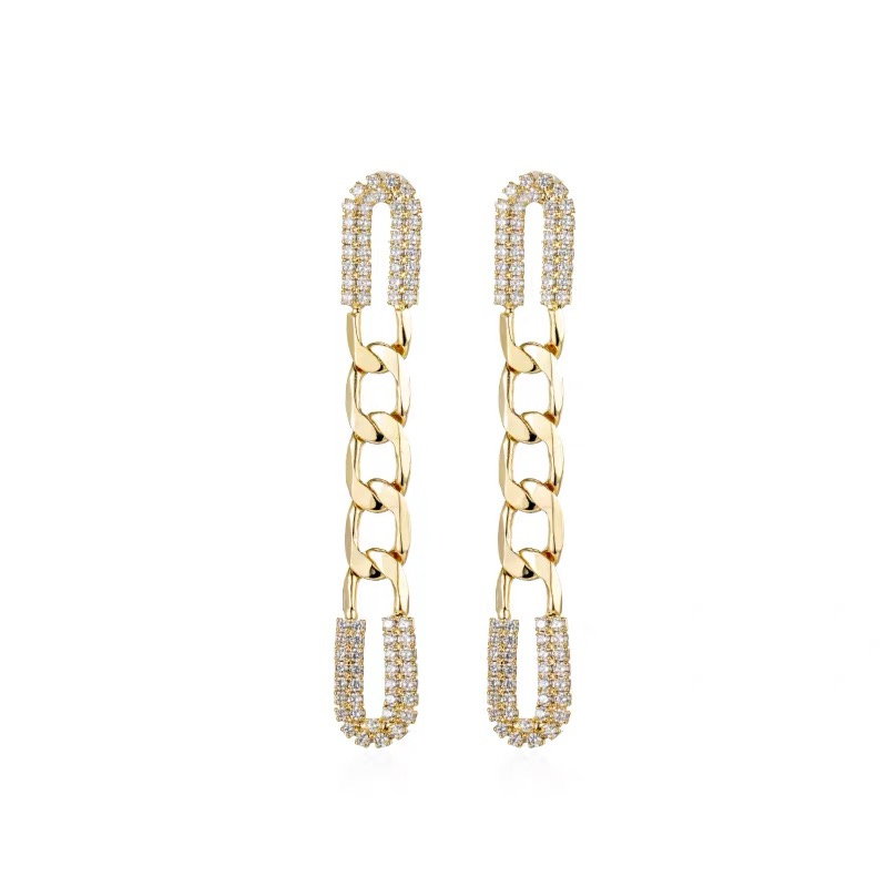 Dingxin Jewelry Earrings 9120041, a popular new product in foreign trade, offers fashionable metal earrings with a European and American style. Wholesale supply from the manufacturer Item Picture
