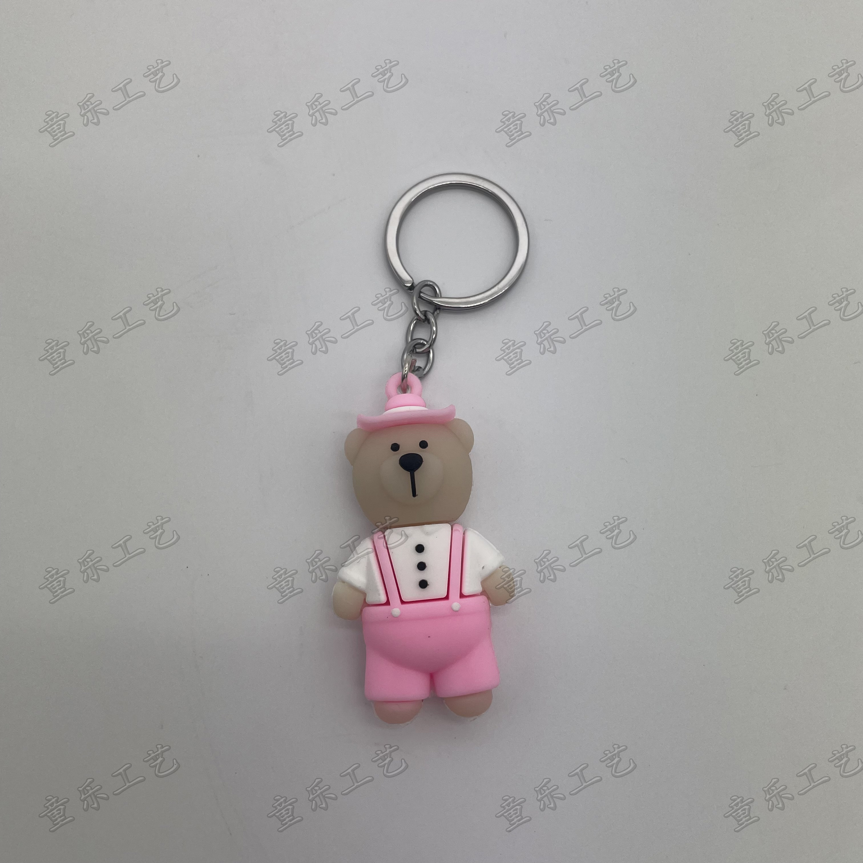 Bear keychains, creative and cute cartoon dolls for boys and girls, car pendants, couple bag decorations Application Scenario
