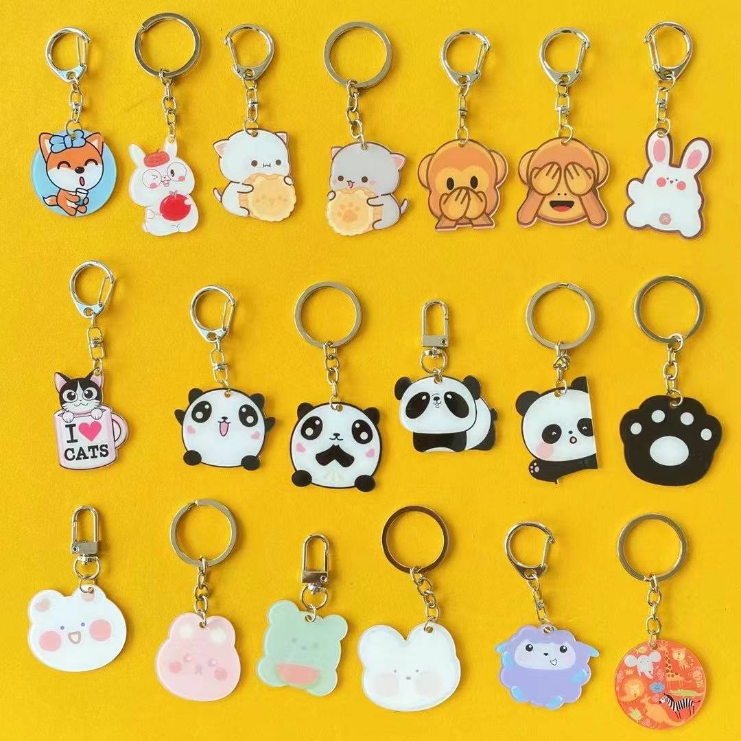 钥匙扣/亚克力/卡通动漫礼品白底实物图