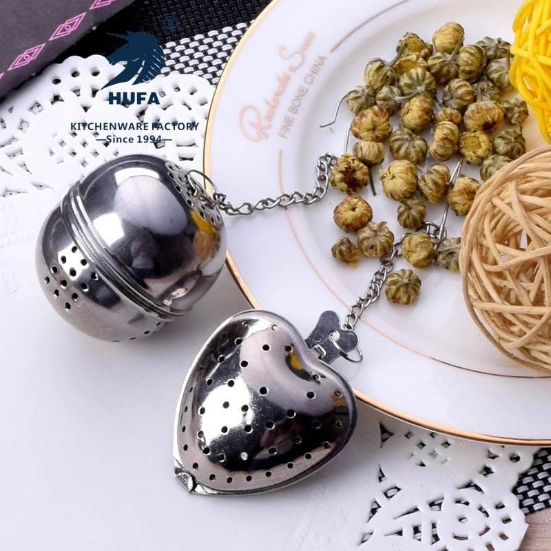 Tea strainer, tea maker, heart-shaped chain stainless steel tea tater/tea strainer/flavor filter, stainless steel tea strainer, stainless steel kitchen small tools, stainless steel seasoning tea balls, seasoning balls, kitchenware