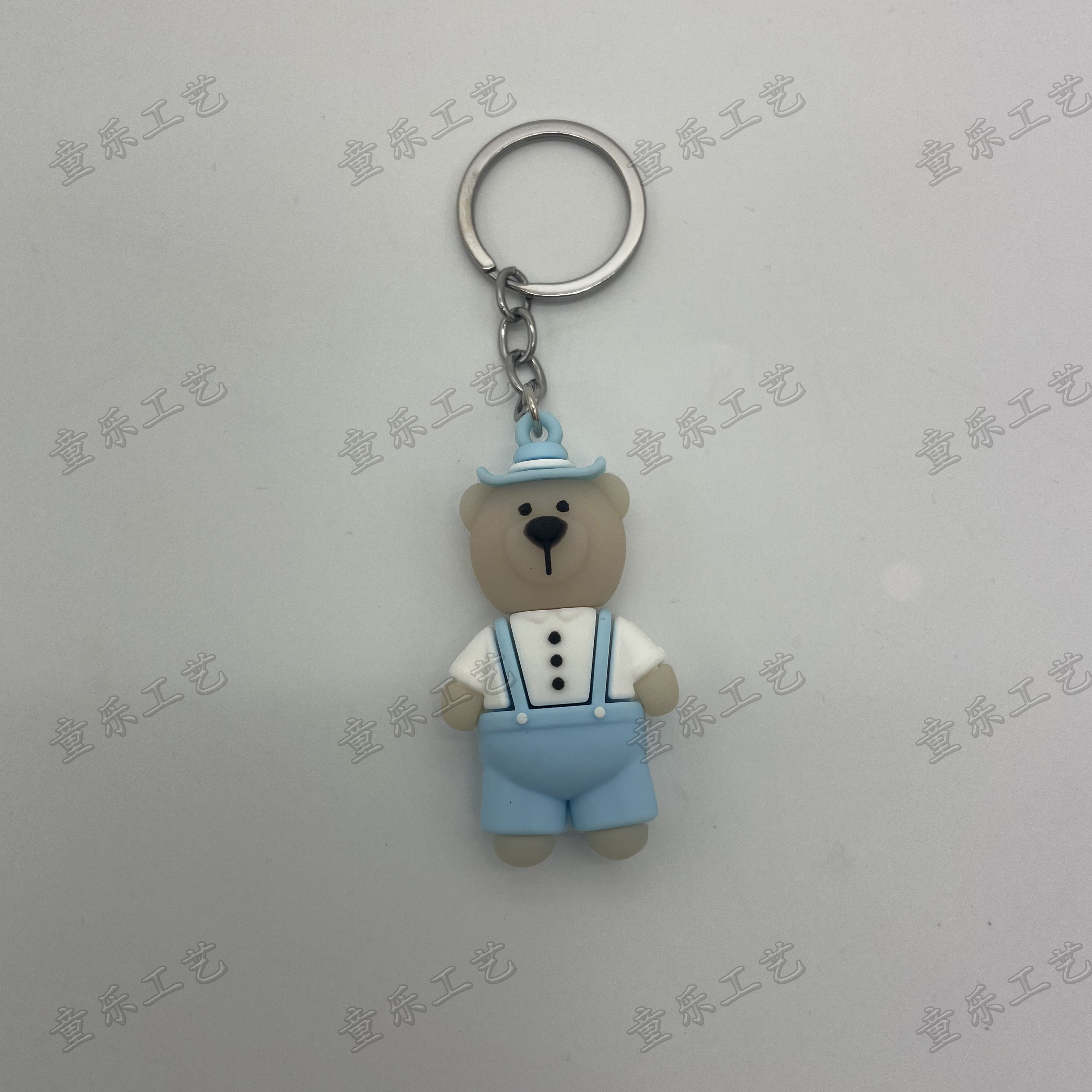 Bear keychains, creative and cute cartoon dolls for boys and girls, car pendants, couple bag decorations details Picture