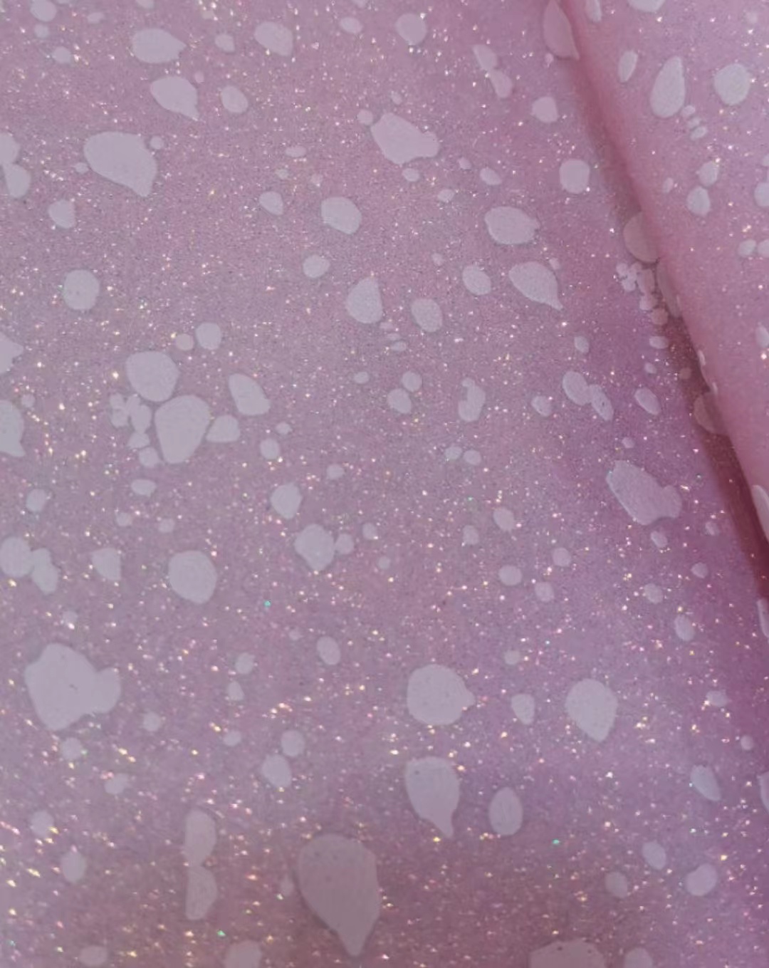 On March 3, 2021, a large quantity of high, medium and low-grade leather fabrics in stock are sold directly by the manufacturer, featuring popular new styles Item Picture