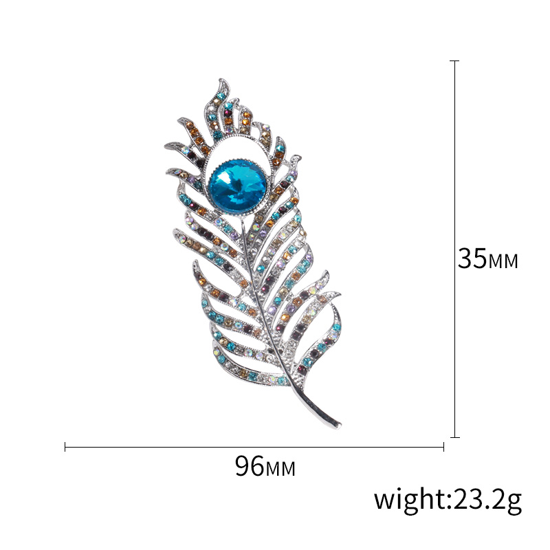 Factory direct sales of creative and light luxury Korean version new best-selling cartoon cute rhinestone brooches, simple and fashionable accessory pins in stock Application Scenario