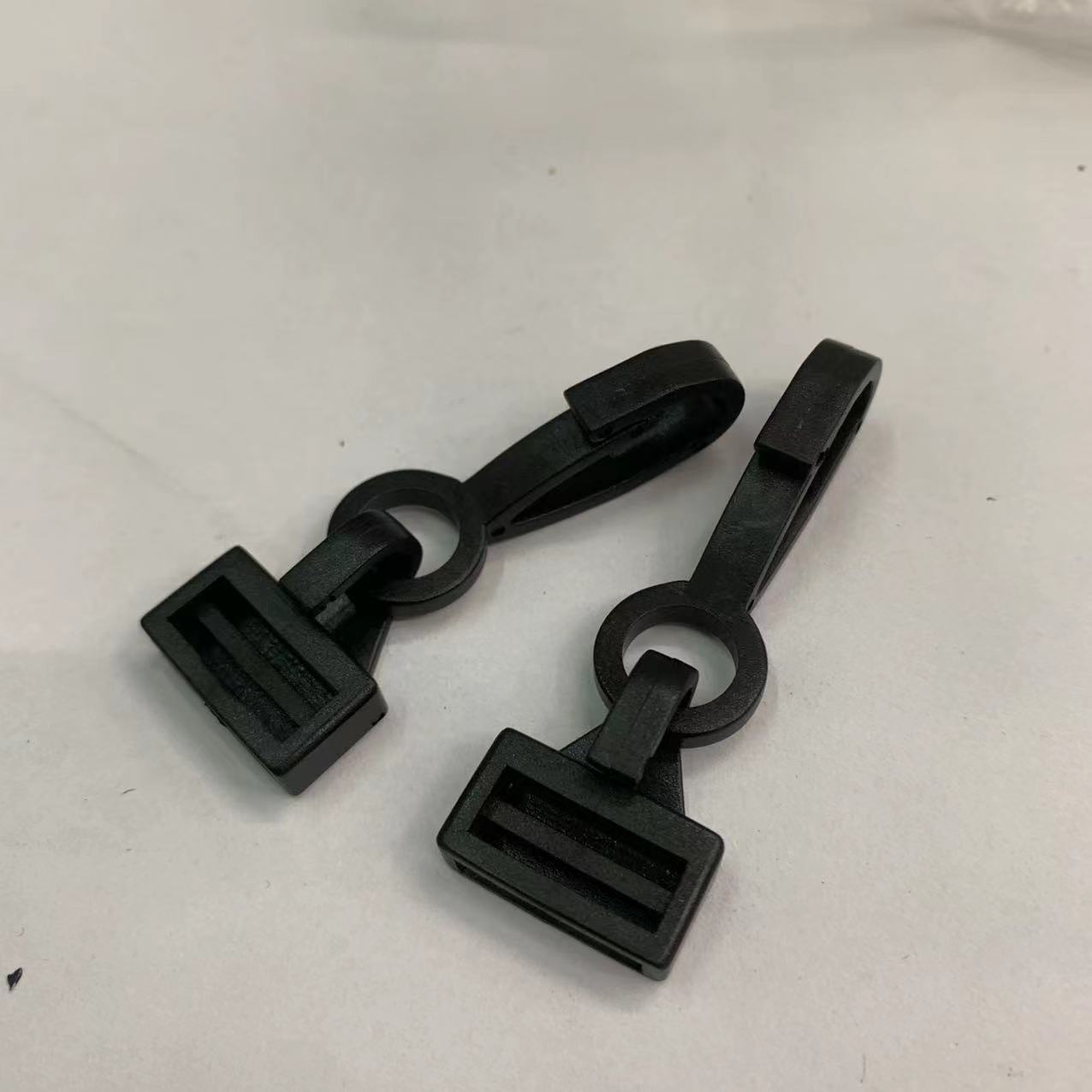 Factory direct sales of POM plastic hooks, certificate hooks, webbing hooks, mini hooks, pet ropes, luggage and accessories Specification image