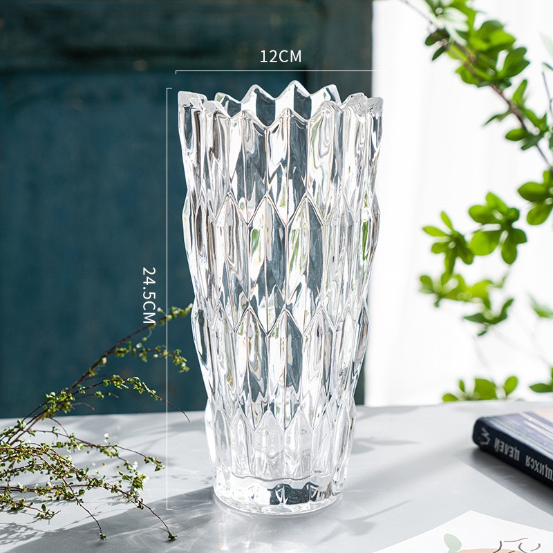 Simple thickened crystal glass vase with serrated mouth, starry sky, water-grown lily, flower arrangement, crystal glass shared vase, living room dining table, home ins decoration details Picture