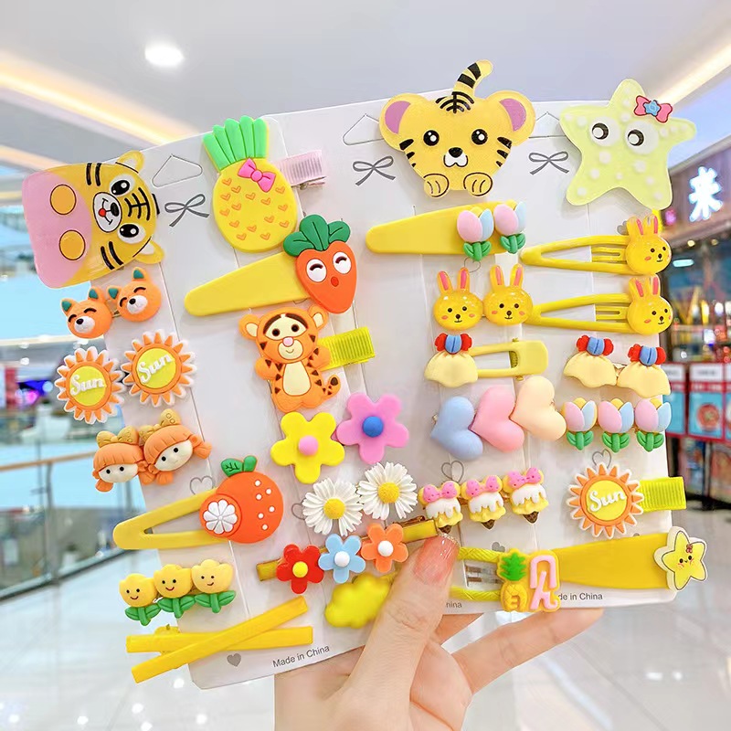 2021 New children's hair clips, new Korean Internet celebrity baby hair accessories, girl's bangs hair clips, princess cartoon headwear h-66 Specification image