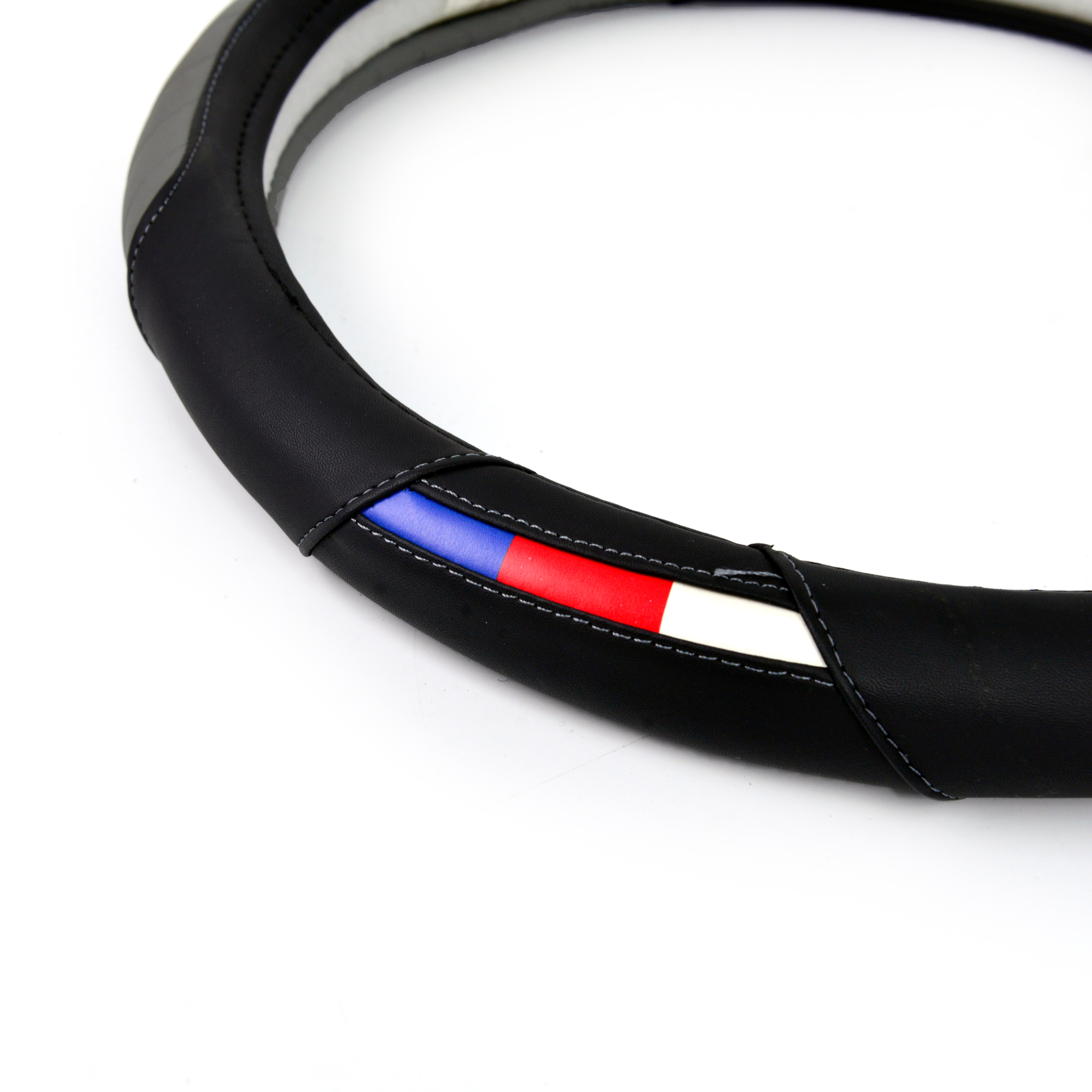 Wholesale from the source manufacturer of four-season universal leather steering wheel handle covers and color splicing interior protection covers for cars, Qiwei Car Decoration QW03 Specification image