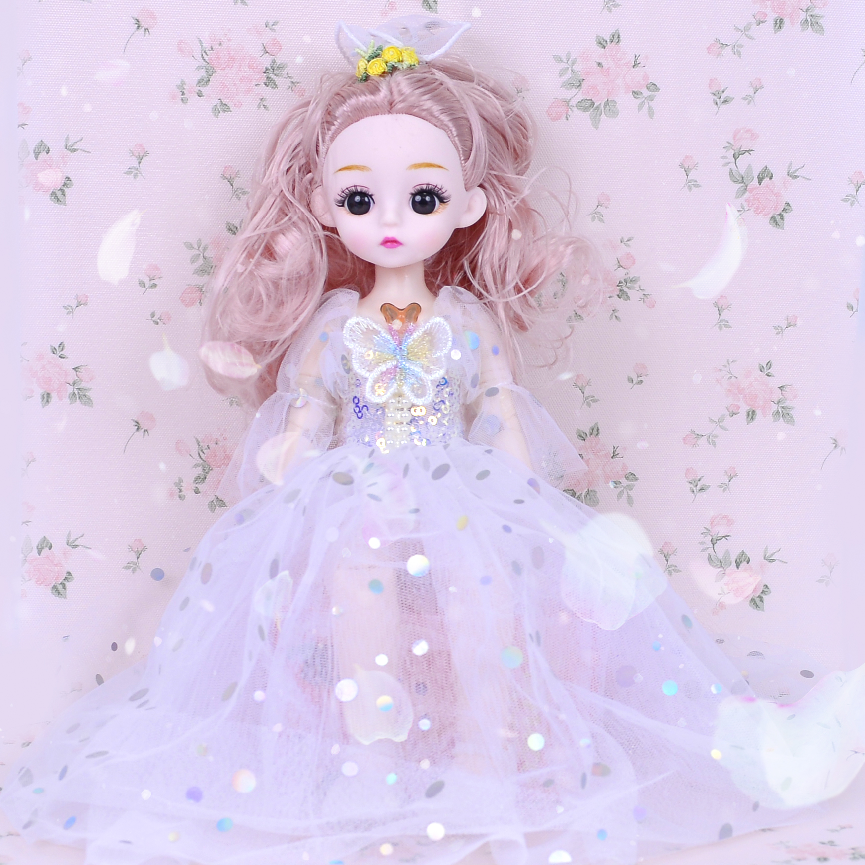 玩具/礼物/芭比娃娃白底实物图