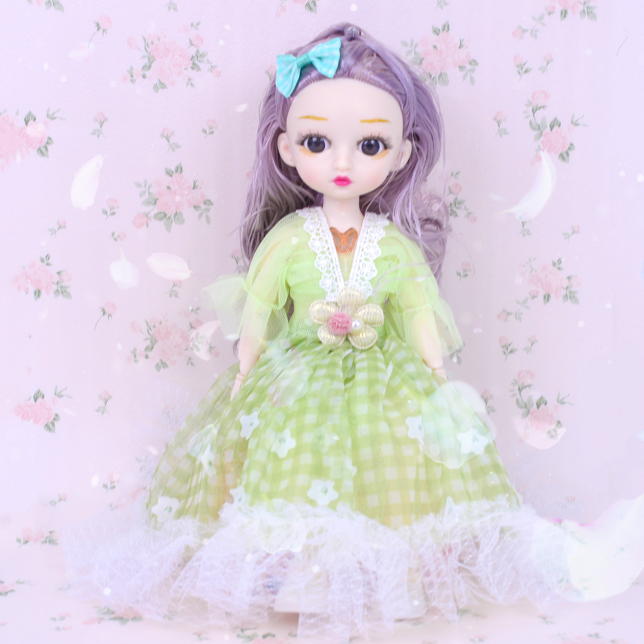 娃娃公仔实物图