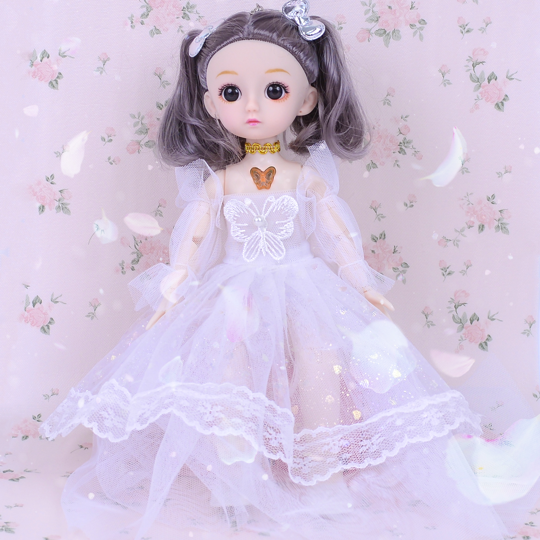 娃娃公仔实物图