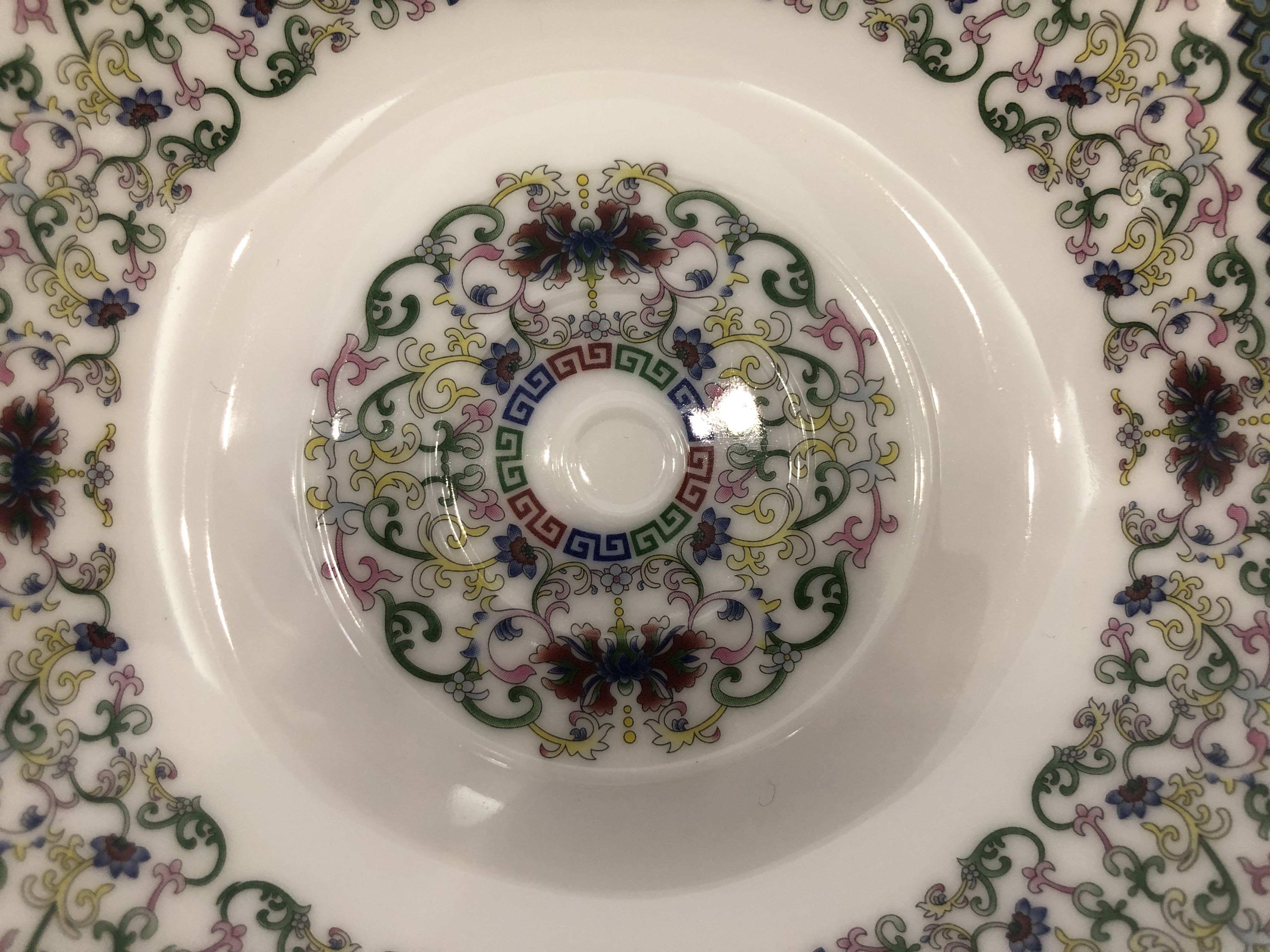 Melamine plates, porcelain imitation tableware, plastic tableware, hotel tableware, vegetable plates, frosted plates, cold dish plates, auspicious flower round plates, corner plates, vegetable plates Item Picture