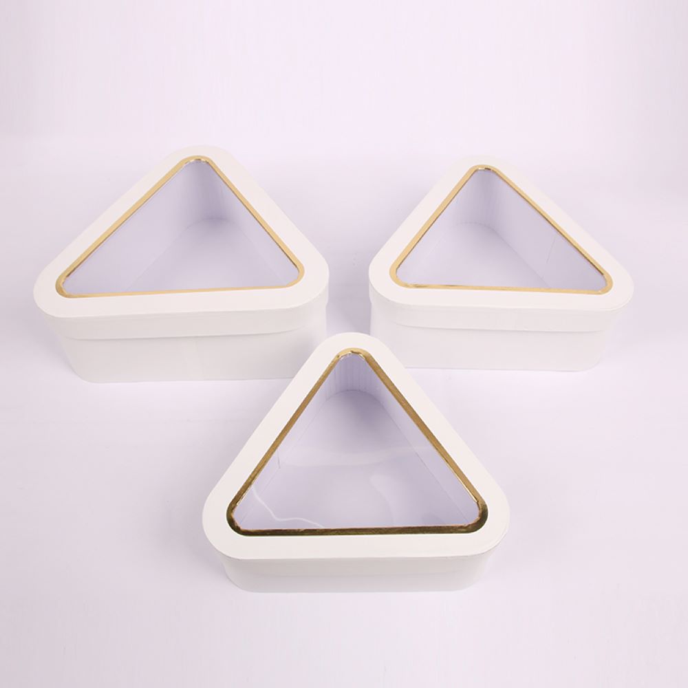 3410# Heart-shaped gift box, windowed transparent set, three-box flower bouquet packaging box, empty box wholesale Item Picture