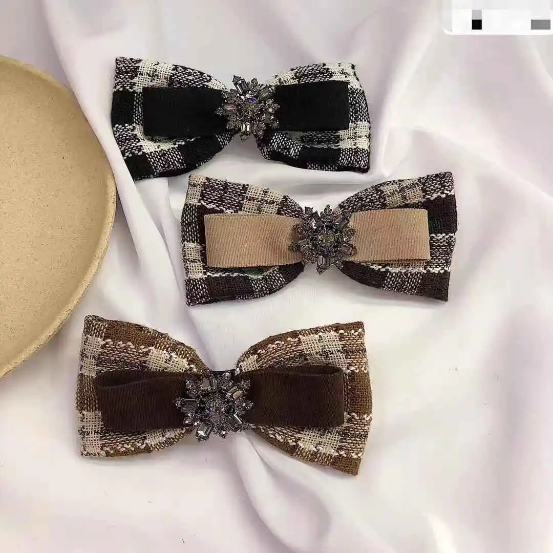 复古格子女生外出百搭新款潮流带钻韩版女生钢夹