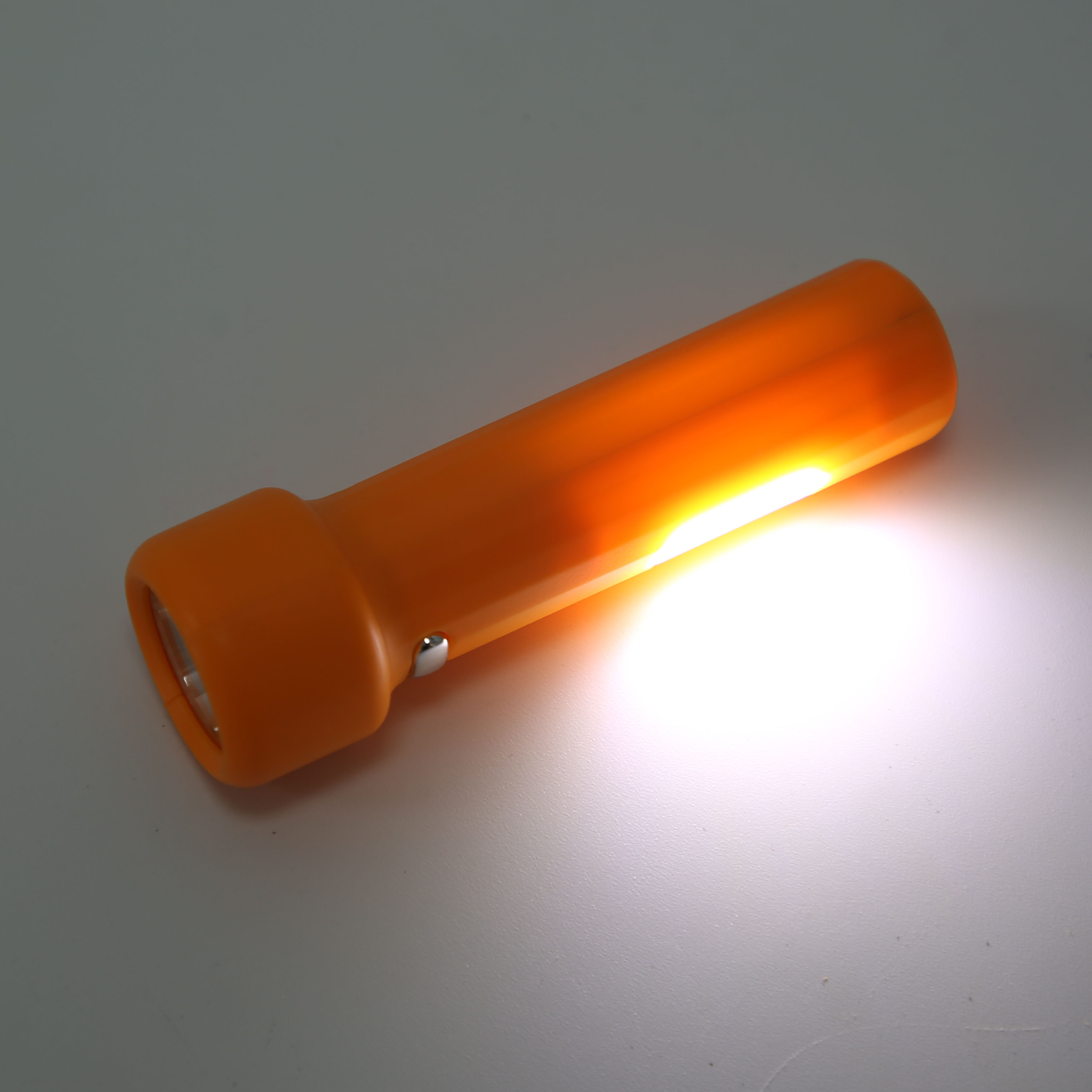 家用照明手电/侧灯久量强光/迷你超亮便携白底实物图