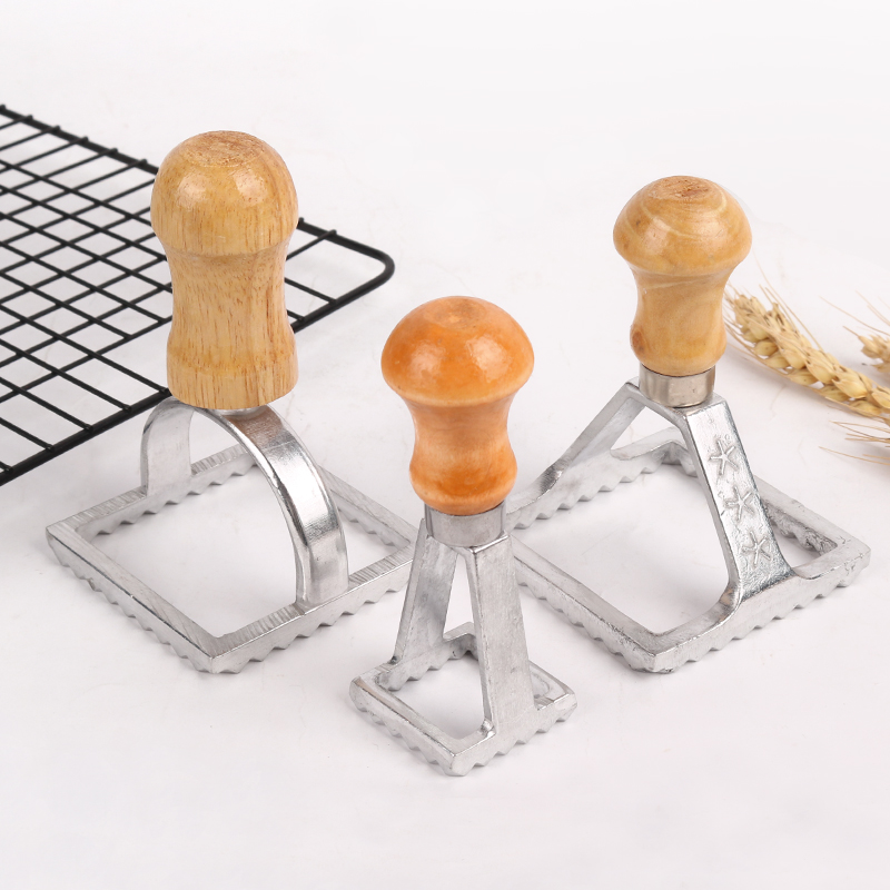 饼干模具实物图