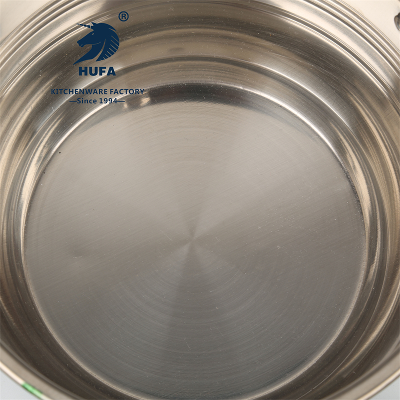 厨房用品/套锅/料理锅白底实物图